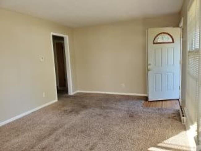 Primary Photo - 3 Bedroom / 2 Bath House