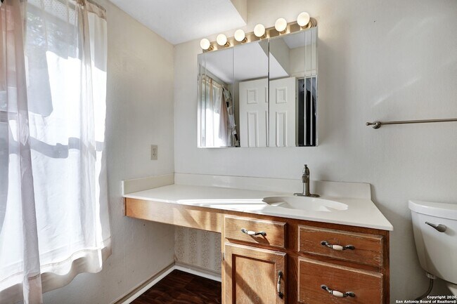 Building Photo - 13003 Beacon Park Dr