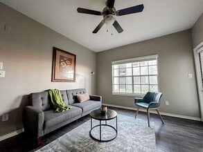 Building Photo - 6225 Saratoga Blvd