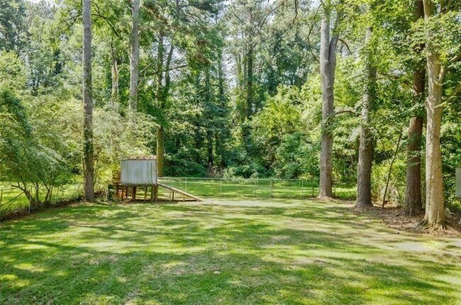 Building Photo - 2343 Hunting Valley Dr