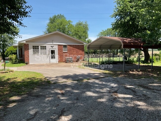 Building Photo - 598 Co Rd 61