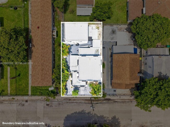 Building Photo - 128 NW 9th Ave