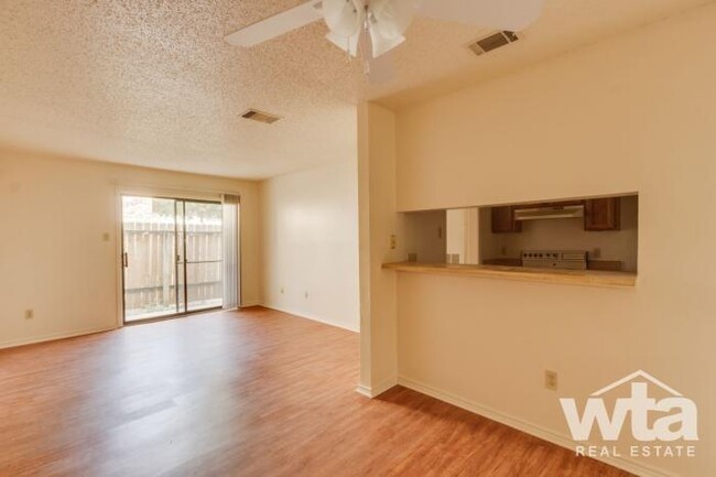 Building Photo - 1 bedroom in SAN MARCOS TX 78666