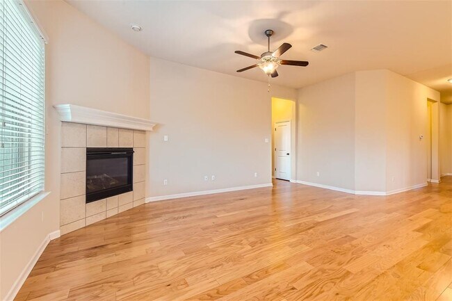 Building Photo - 273 Bridgestone Way