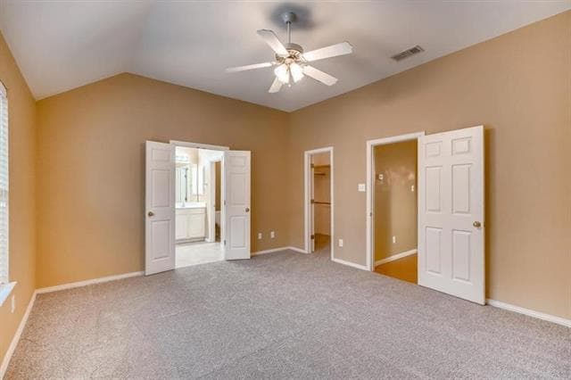 Building Photo - 3211 Bloomfield Trail