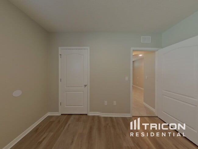 Building Photo - 9020 Tuscan Cypress St