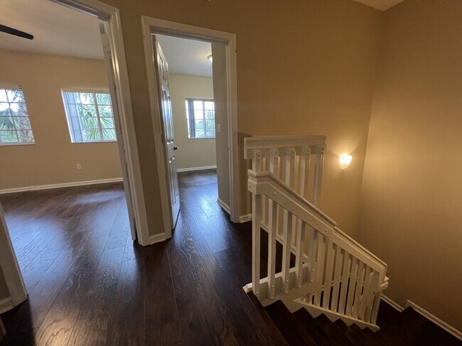 Building Photo - 3222 NW 31st Terrace