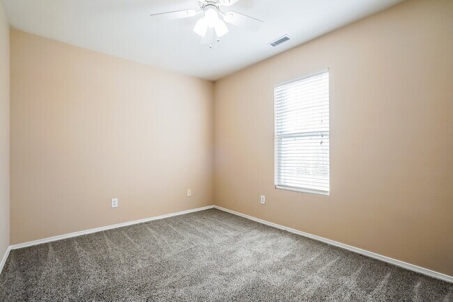 Building Photo - 1013 Lockberry Ct