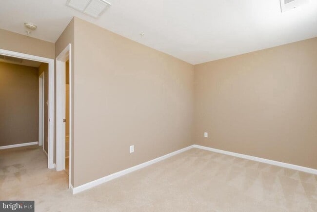 Building Photo - 1159 Coulbourn Cor