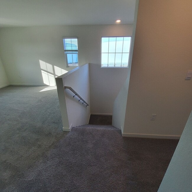 Building Photo - 2209 George Dr