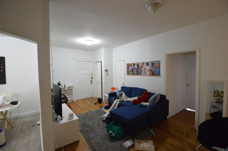 Building Photo - 56 Egmont St