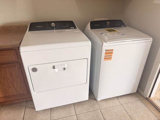 Building Photo - 6113 16th St