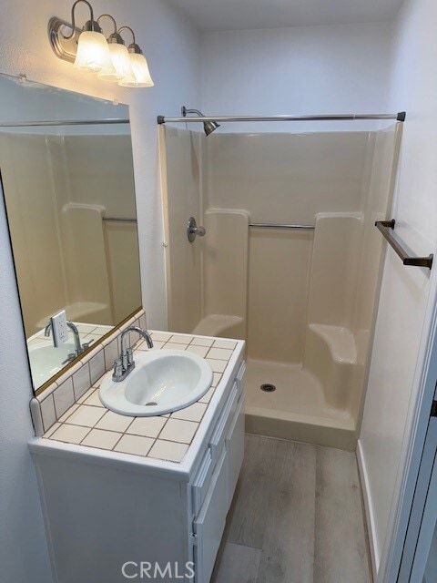 Building Photo - 16520 Adelia St