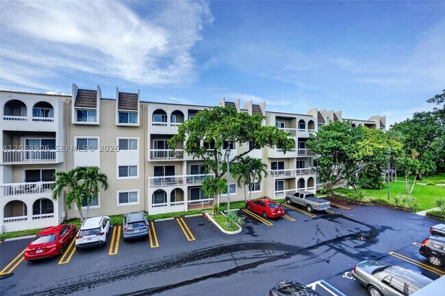 Building Photo - 7740 Camino Real