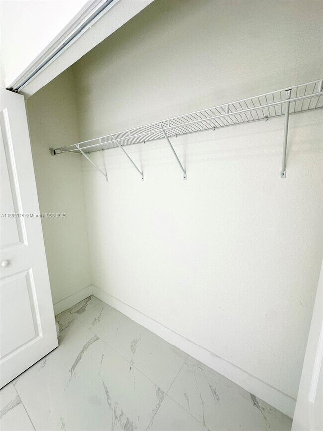 Building Photo - 1831 SW 145th Ave