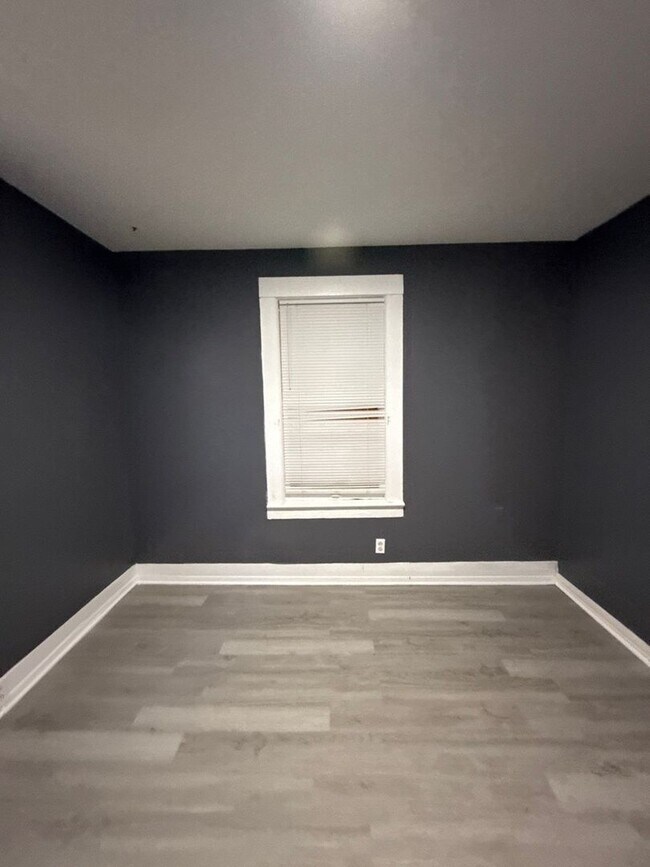 Building Photo - Welcome to your dream home!