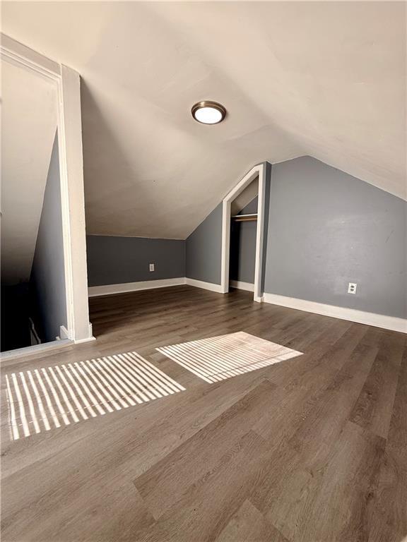 Building Photo - 415 Weeden St