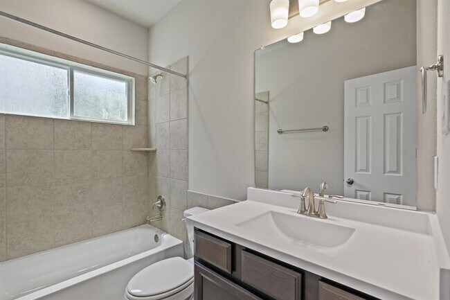 Building Photo - 13504 Axel Ln