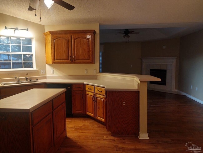 Building Photo - 5268 Deerfoot Ln