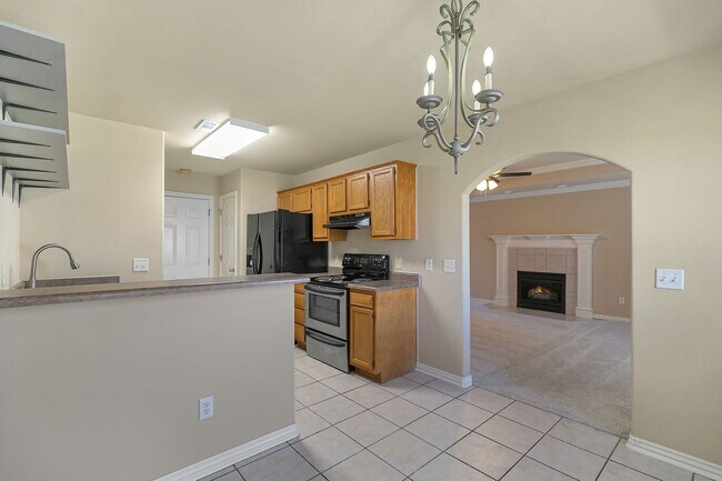 Building Photo - Cute 4 Bed 2 Bath Home in Bentonville School District