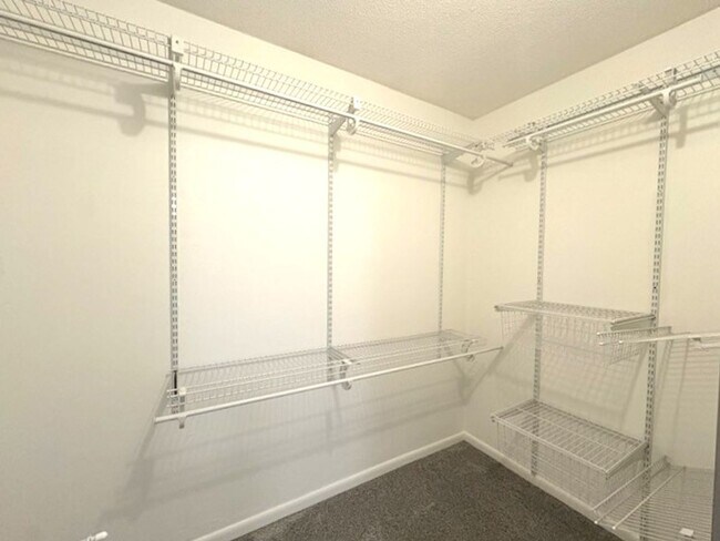 Building Photo - Beautiful 2 Bedroom Ormond Beach Home!