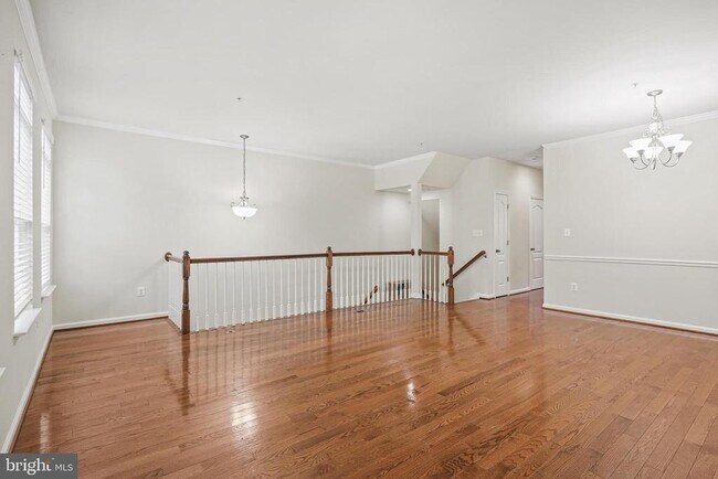 Building Photo - 23216 Scholl Manor Way