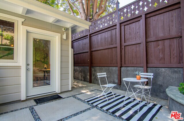 Building Photo - 3908 Las Flores Canyon Rd