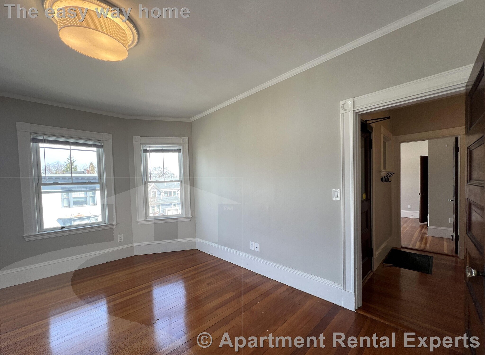 Building Photo - 107 Oxford St