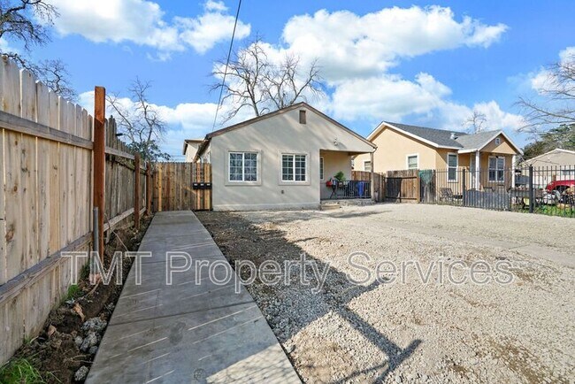 Building Photo - 4190 35th St