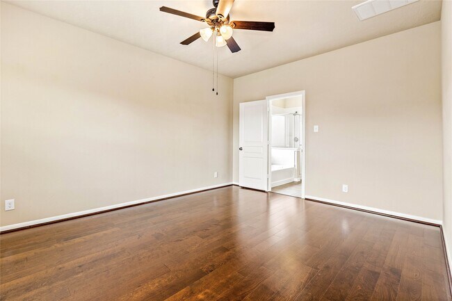 Building Photo - 11303 Kingsnorth Dr