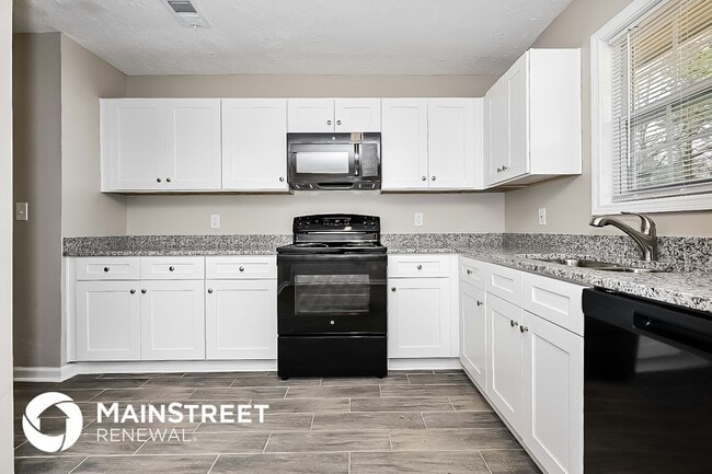 Building Photo - 79 Green Valley Dr