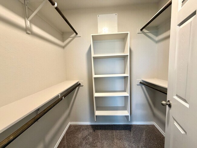 Building Photo - Luxury Townhome near Randolph AFB