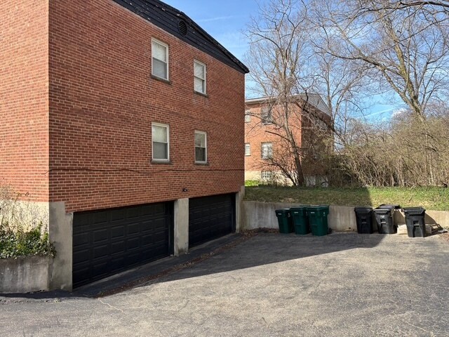 Driveway/back of building - 810 Ellison Ave