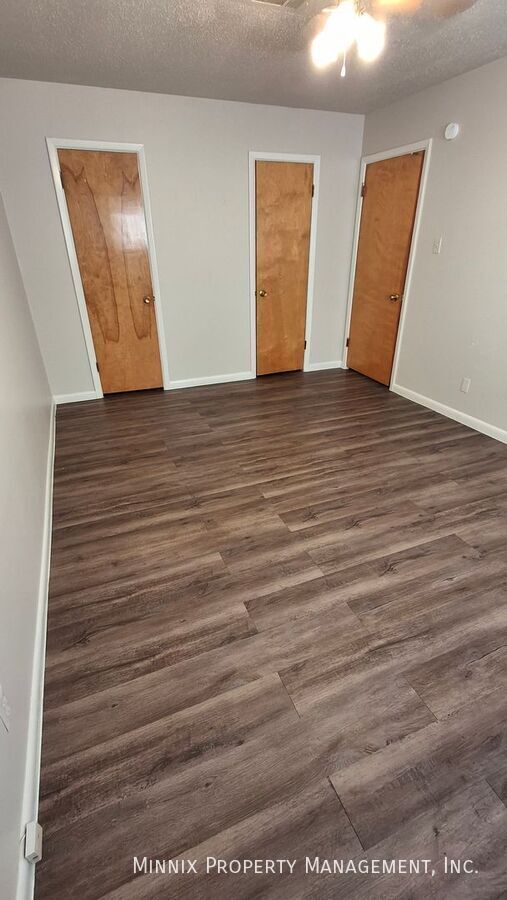 Building Photo - 4224 SW 2nd Ave