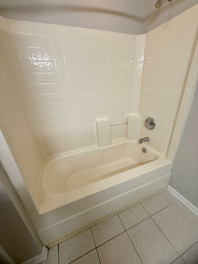 Building Photo - Copper Village Pooler