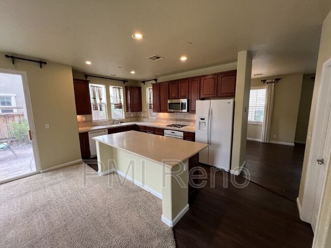Building Photo - 7029 Sacred Cir