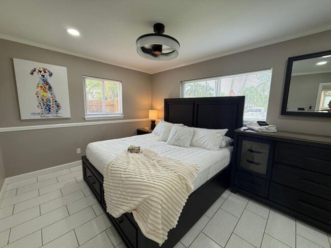 Building Photo - 721 NW 36th St