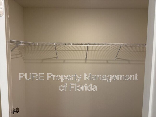 Building Photo - 2383 NW 22nd Ct