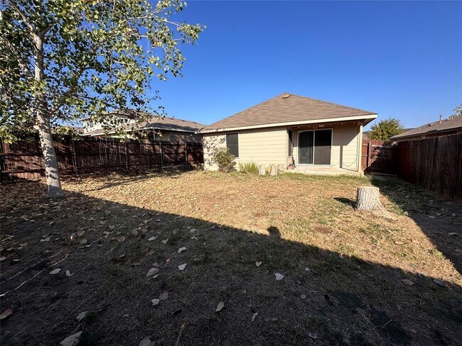 Building Photo - 484 Moonwalker Trail
