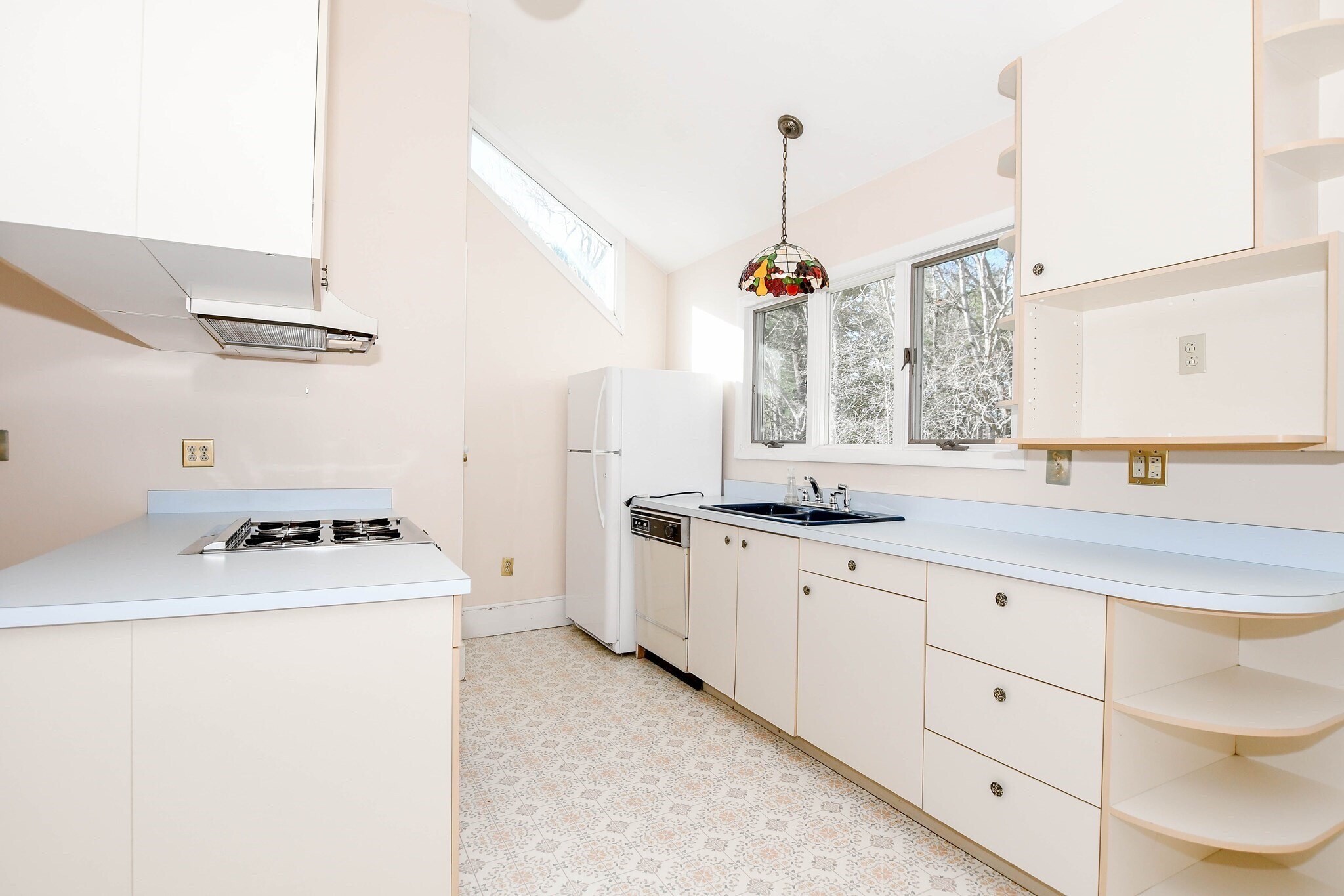 Building Photo - 418 Front St