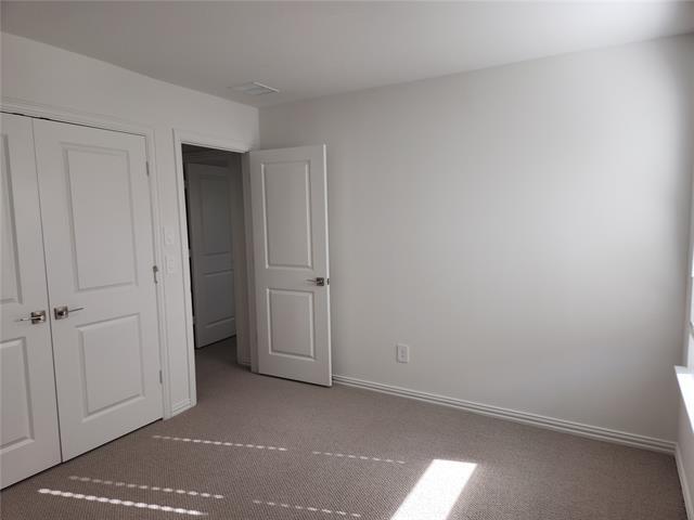 Building Photo - 2433 Glacier Rdg