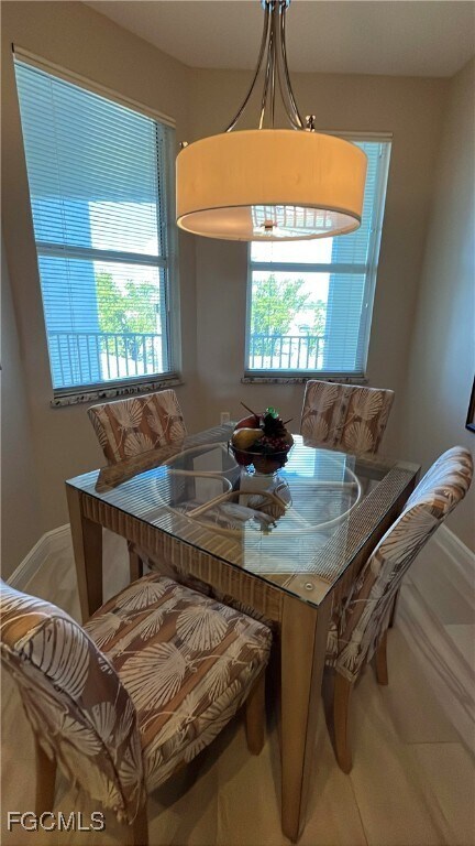 Building Photo - 11041 Gulf Reflections Drive