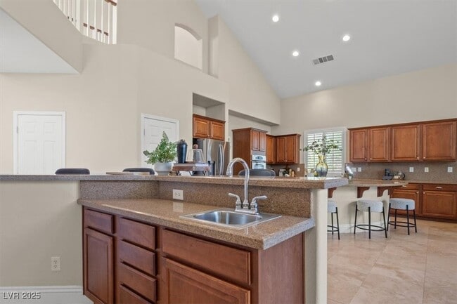 Building Photo - 858 La Sconsa Dr