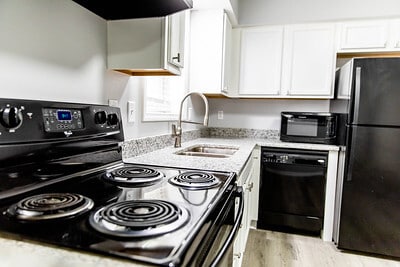 Building Photo - 32 Baird St