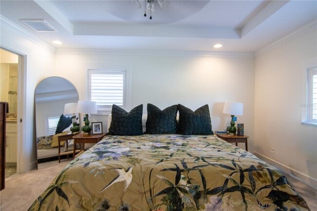 Building Photo - 600 43rd Ave NE