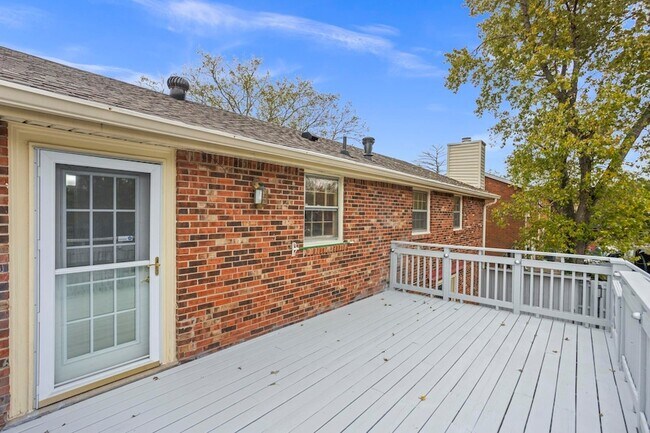 Building Photo - 2909 Cherry Hills Dr