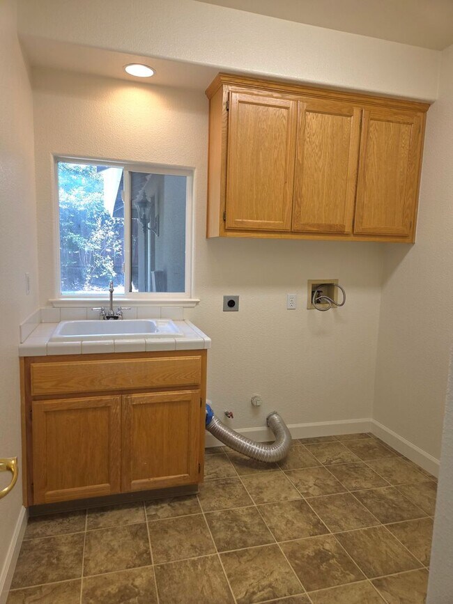Building Photo - Spacious 5-Bedroom Danville Home with Dramatic High Ceilings & Flexible Living Areas
