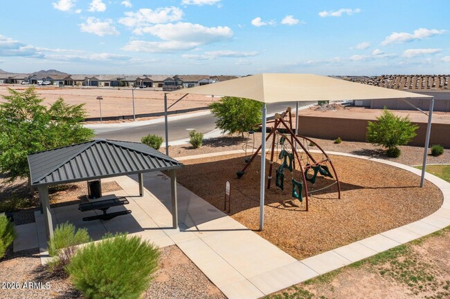 Building Photo - 35457 W San Alvarez Ave
