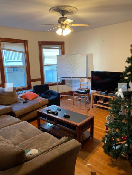 *Pictures are representative samples of the advertised unit. In some cases, the actual units you tou - 142 Calumet St