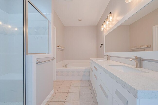 Building Photo - 7130 Harmony Cove
